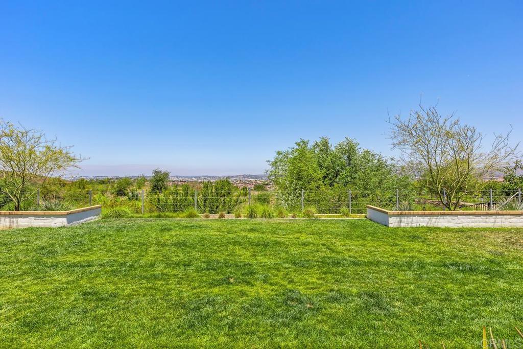 805 Blackstone Drive - photo 3