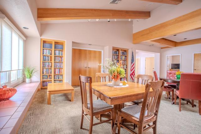 Detail Gallery Image 8 of 10 For 6330 Genesee Ave #318,  San Diego,  CA 92122 - 1 Beds | 1 Baths