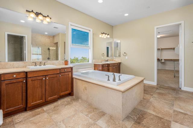 Image 20 of 53 For 29472 Welk Highland Drive