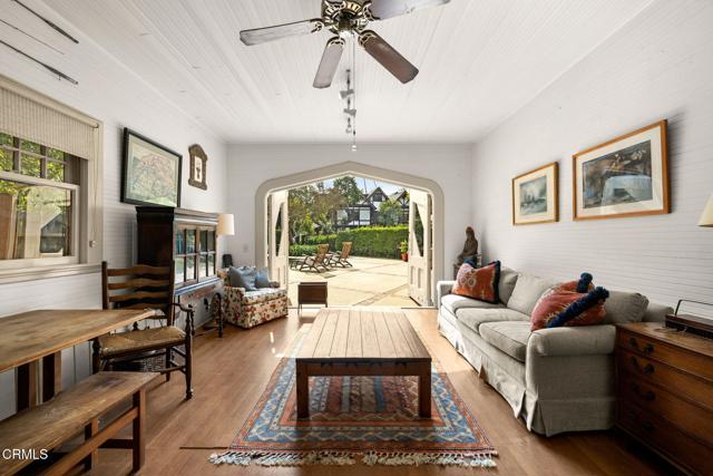 412 Oaklawn Avenue, South Pasadena CA: https://media.crmls.org/mediaz/230a1525-9f9d-4e9a-9503-3f6a869887b7.jpg