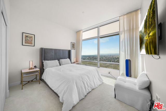 900 West Olympic Boulevard, 28E photo 19