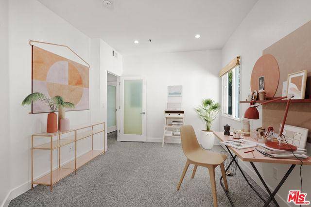 2 Bed Home for Sale in Santa Monica, California