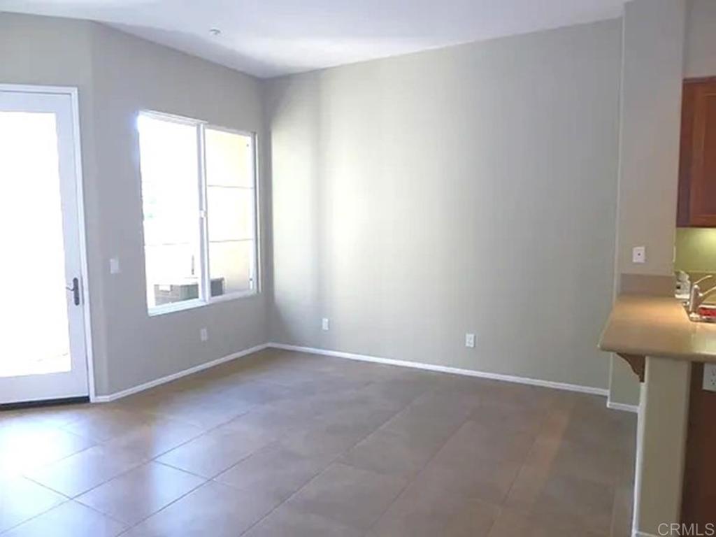 472 Almond Road - photo 4