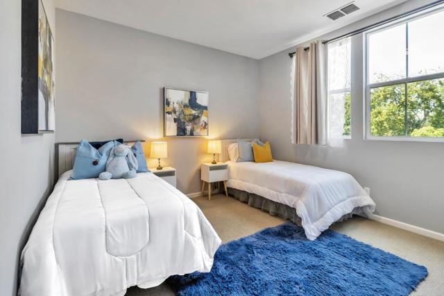 1490 Coyote Creek Way, Milpitas CA: https://media.crmls.org/mediaz/230cd921-ac60-4cff-bade-b60b1f9b10d2.jpg