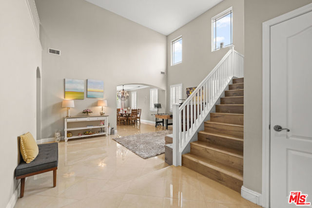 26505 Thackery Lane, Stevenson Ranch CA: https://media.crmls.org/mediaz/230d423d-9d72-48bb-8bc8-13abbffed850.jpg
