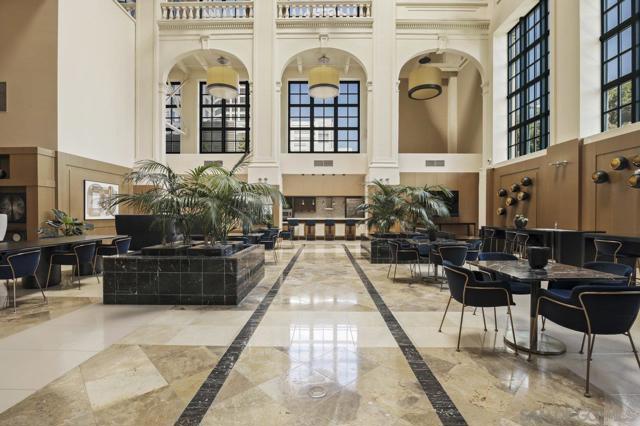 700 W E St, San Diego CA: https://media.crmls.org/mediaz/230d91ae-8ac1-4a1a-9613-86e6cd790dc5.jpg