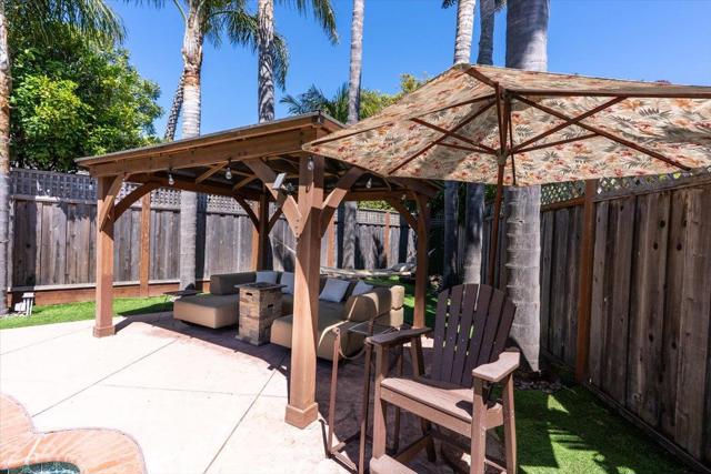 4150 Bye Way, Santa Cruz CA: https://media.crmls.org/mediaz/23107799-1e92-43bf-95bd-9be3fa4892f5.jpg