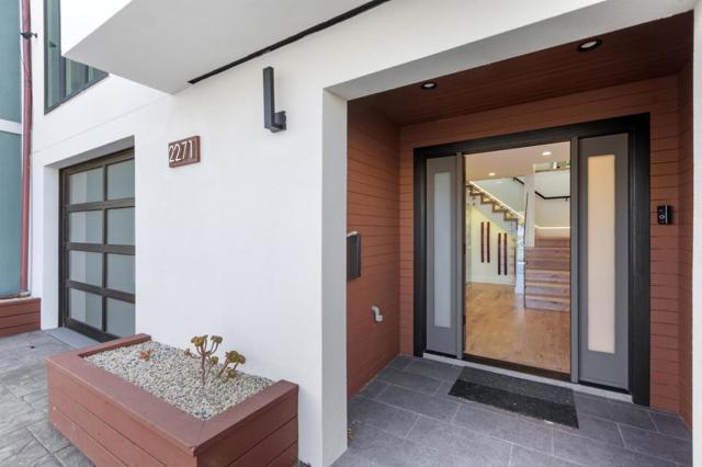2271 40th Avenue, San Francisco CA: https://media.crmls.org/mediaz/2311cc3a-4438-4751-b6f4-6792a472bfdb.jpg