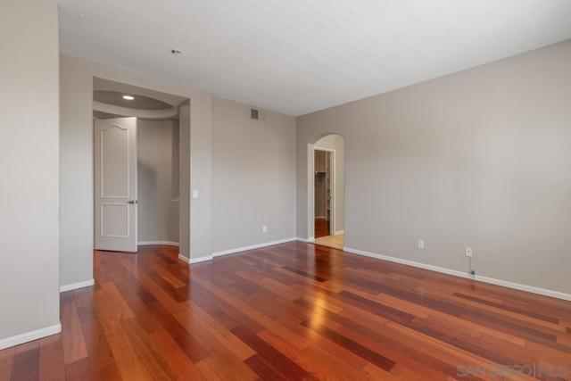 11357 Wills Creek Rd, San Diego CA: https://media.crmls.org/mediaz/23129993-35c8-4223-849e-8eda506561b7.jpg