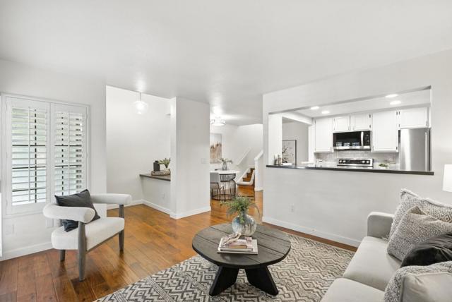 2074 Foxhall Loop, San Jose CA: https://media.crmls.org/mediaz/231317af-da0e-4249-a897-79f6fe7776c8.jpg