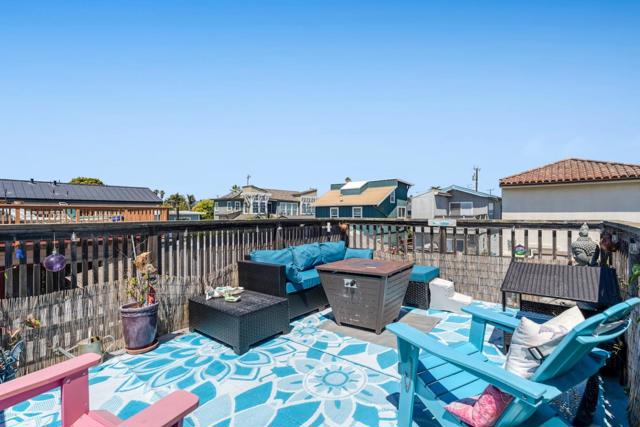 390 36th Avenue, Santa Cruz CA: https://media.crmls.org/mediaz/2313d5cb-855d-4dc2-8306-ef9148128f2a.jpg