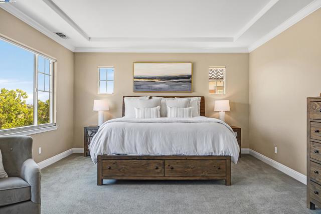 1359 Monterosso St, Danville CA: https://media.crmls.org/mediaz/23146cdc-cbb7-42c7-9501-a4dc5038a911.jpg