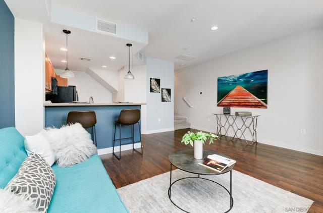 Image 4 of 31 For 7705 El Cajon Blvd  Unit 4