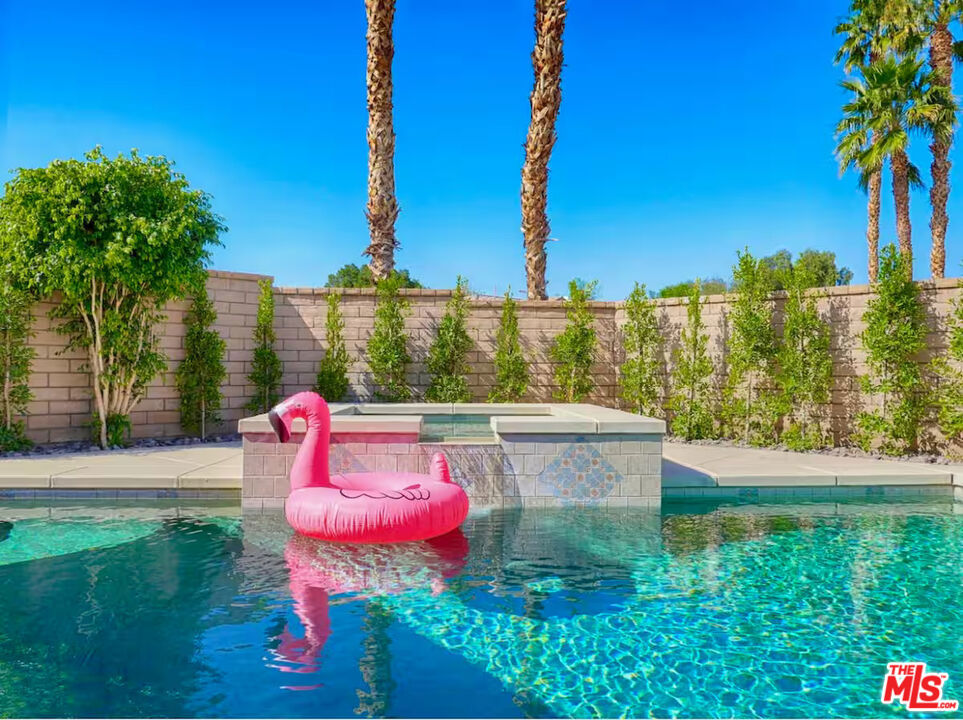 MLS #25625181 image #2