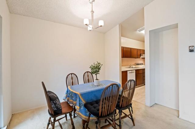 4289 George Avenue, San Mateo CA: https://media.crmls.org/mediaz/2316d2b7-a3a8-49c8-b5e2-b3b96b72fcd3.jpg