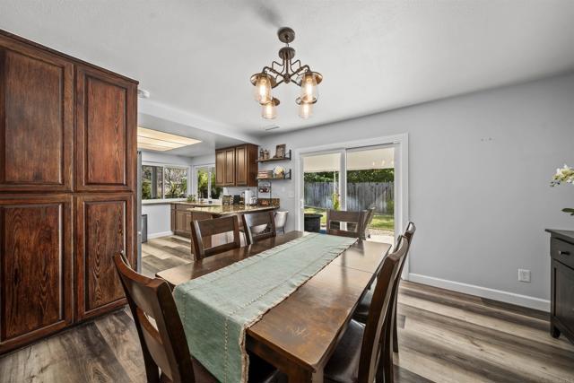 Detail Gallery Image 7 of 43 For 623 Highland St, Escondido,  CA 92027 - 3 Beds | 2 Baths