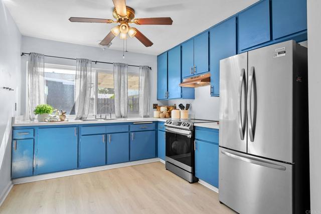 2017 Crofton Street, Spring Valley CA: https://media.crmls.org/mediaz/23193283-a2e2-4928-be9c-edb7e0ffecf8.jpg