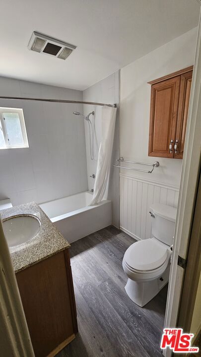 311 6th Street, Corning CA: https://media.crmls.org/mediaz/231ae76c-d6c0-421d-9b7f-b7d546c0aad1.jpg