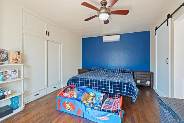 6926 28 Amherst St, San Diego CA: https://media.crmls.org/mediaz/231c0bf0-6289-4806-bd82-2f4996c62912.jpg