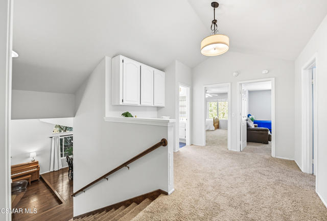 3128 Casino Drive, Thousand Oaks CA: https://media.crmls.org/mediaz/231cf0e8-29e3-4b72-99ea-77e6f2e89be1.jpg