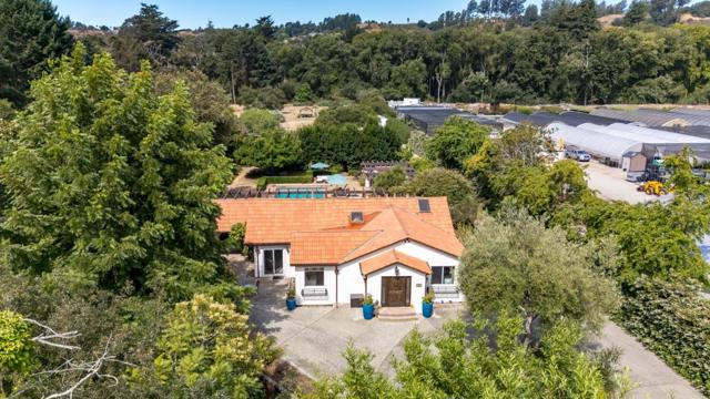3625 N Main Street, Soquel CA: https://media.crmls.org/mediaz/231f9787-c0a4-4d6e-89f6-5869ff65479a.jpg