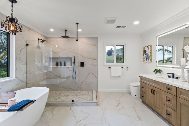 12200 Tesla Rd, Livermore CA: https://media.crmls.org/mediaz/231fd5cf-ad10-42df-8698-dcc8cb1cea28.jpg