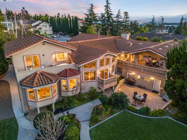 46925 Aloe Court, Fremont CA: https://media.crmls.org/mediaz/23209238-a8a7-4b8a-b336-f08c8ddb2ad4.jpg