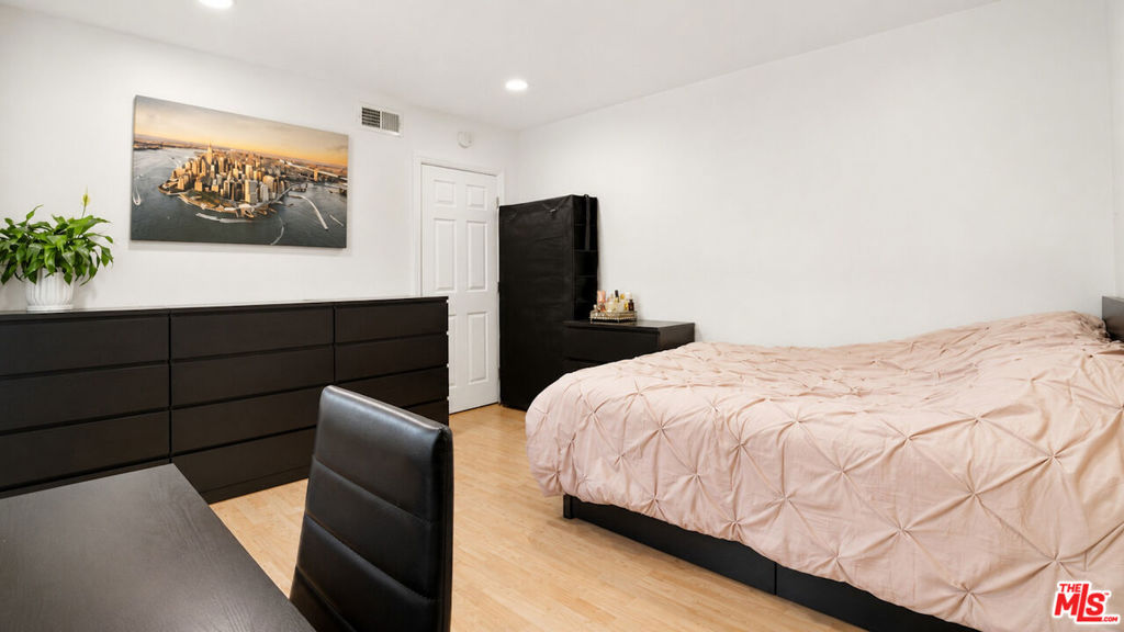 MLS #26859941 image #22