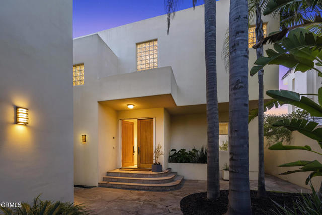 Detail Gallery Image 2 of 28 For 5344 Rincon Beach Park Dr, Ventura,  CA 93001 - 4 Beds | 3 Baths