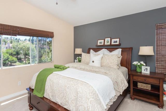 Image 14 of 26 For 4883 Seascape Drive