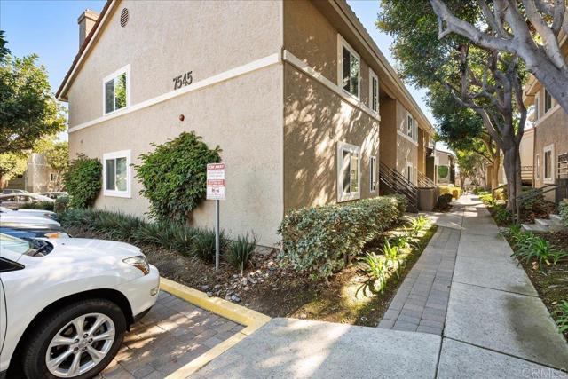 Detail Gallery Image 3 of 23 For 7545 Charmant Dr #1505,  San Diego,  CA 92122 - 1 Beds | 1 Baths