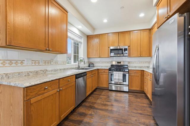 568 Altino Boulevard, San Jose CA: https://media.crmls.org/mediaz/23237a0e-5af8-4753-a5d6-dff0b167cfed.jpg