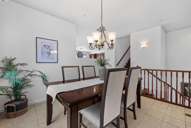 6268 Byron Ln, San Ramon CA: https://media.crmls.org/mediaz/23248214-9480-41b0-ac36-bfd4c0deea08.jpg