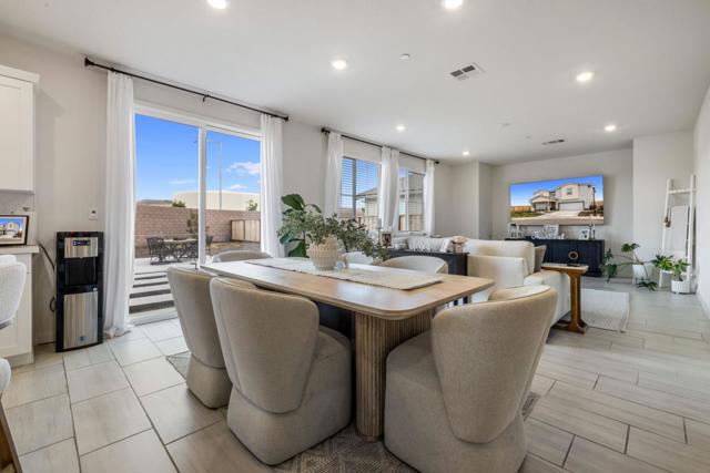 2224 Greenhorn Road, Patterson CA: https://media.crmls.org/mediaz/2324b194-577a-4b86-8919-addeab67a2f0.jpg