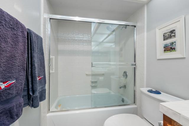 Detail Gallery Image 34 of 54 For 966 C Ave, Coronado,  CA 92118 - 2 Beds | 2 Baths