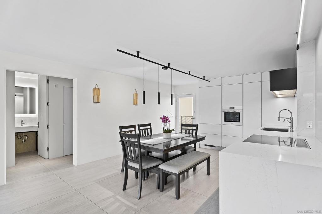 4944 Cass St - photo 7