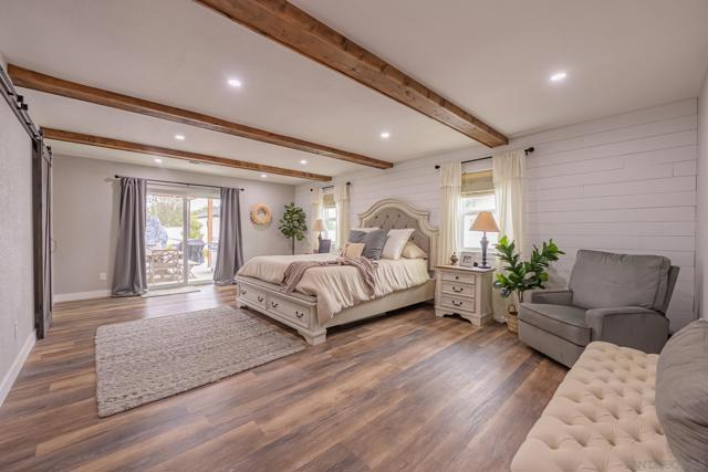 24550 Adams Ave, Murrieta CA: https://media.crmls.org/mediaz/2327aa52-b5a0-48e6-83af-bda6e71f71ef.jpg