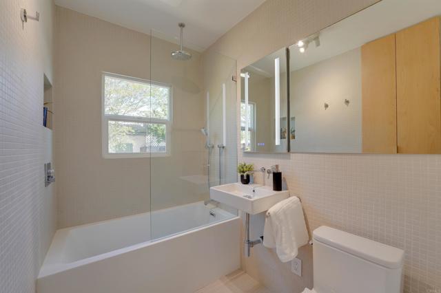 Detail Gallery Image 26 of 39 For 4928 Monroe Ave, San Diego,  CA 92115 - 2 Beds | 2 Baths