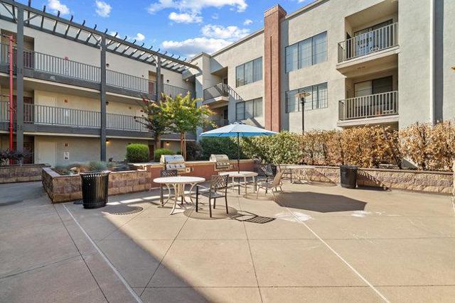 1060 S 3rd Street, San Jose CA: https://media.crmls.org/mediaz/232aabbd-a576-4e52-9c94-6c96c01d26c3.jpg