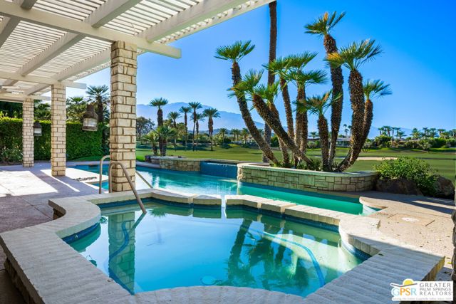 14 Churchill Lane, Rancho Mirage, CA 92270
