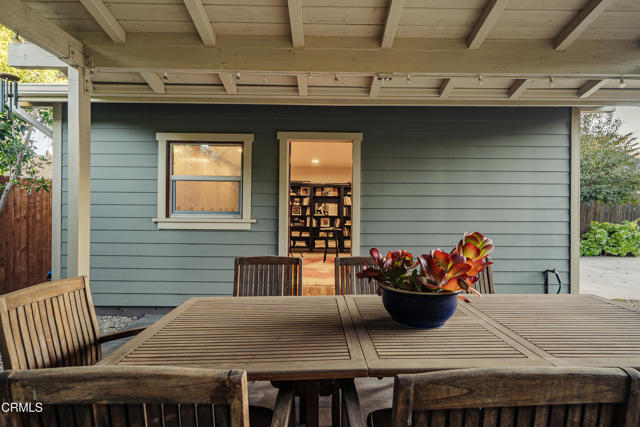 Detail Gallery Image 32 of 38 For 1892 N Marengo Ave, Pasadena,  CA 91103 - 3 Beds | 2 Baths