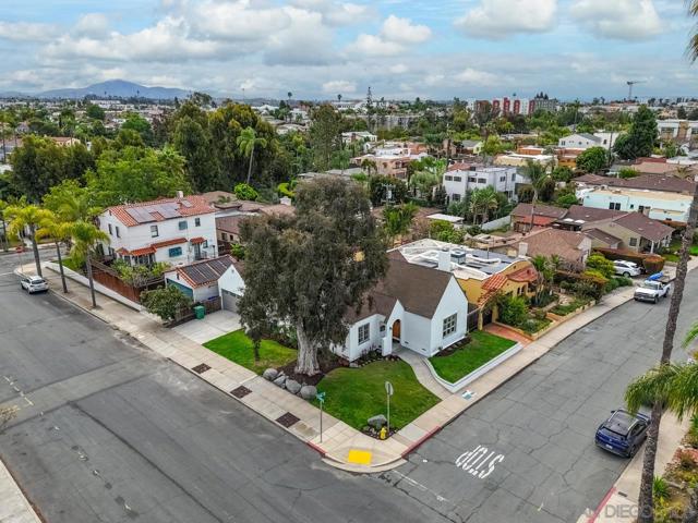 4597 Vista St, San Diego CA: https://media.crmls.org/mediaz/233031e8-f4ca-419b-a505-e3665c5afd5c.jpg