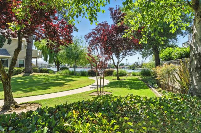 892 Wharfside Road, San Mateo CA: https://media.crmls.org/mediaz/2330a631-ebc0-4e19-a4f6-b9b9ae3639d9.jpg