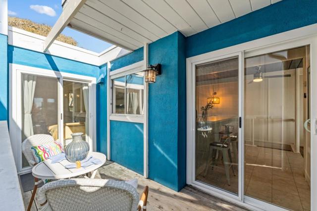 118 Marina Avenue, Aptos CA: https://media.crmls.org/mediaz/2331993c-7cd8-41b1-88cf-a8967571a617.jpg