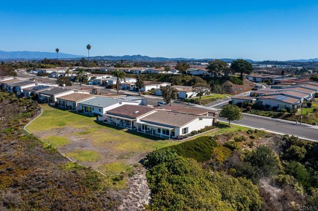 Detail Gallery Image 65 of 67 For 3902 Vista Campana #1,  Oceanside,  CA 92057 - 2 Beds | 2 Baths