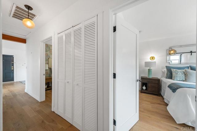 1400 Angelus Avenue, Los Angeles CA: https://media.crmls.org/mediaz/23343593-45ae-4152-bddf-9f0f78aa139b.jpg