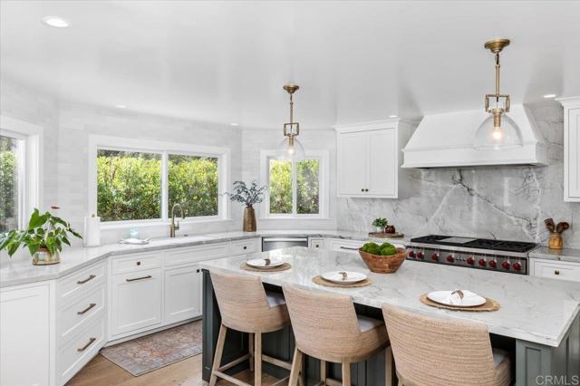 Detail Gallery Image 17 of 34 For 668 Matagual, Vista,  CA 92081 - 4 Beds | 3 Baths
