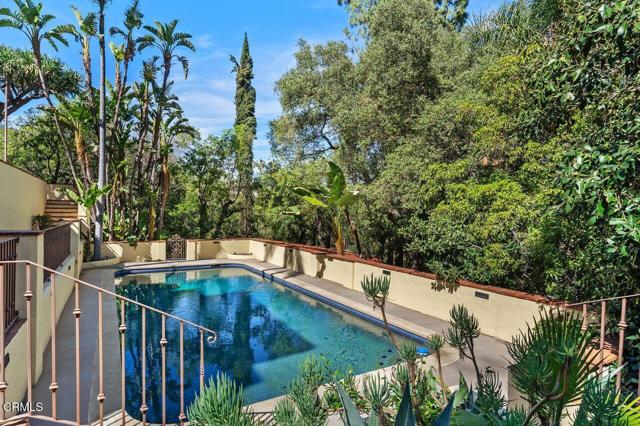 Detail Gallery Image 29 of 40 For 200 Fern Dr, Pasadena,  CA 91105 - 5 Beds | 6/2 Baths