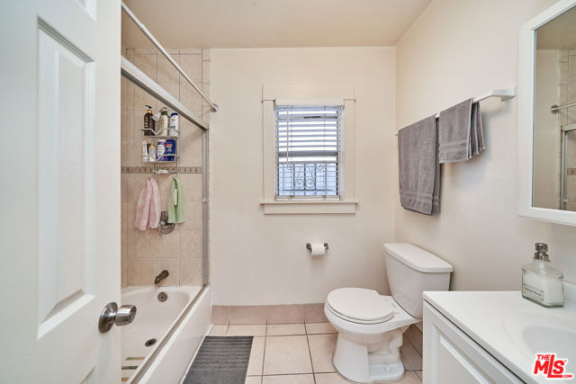 1224 Dewey Avenue, Los Angeles CA: https://media.crmls.org/mediaz/23369e47-21a8-4f95-9bce-5fa47564da3f.jpg