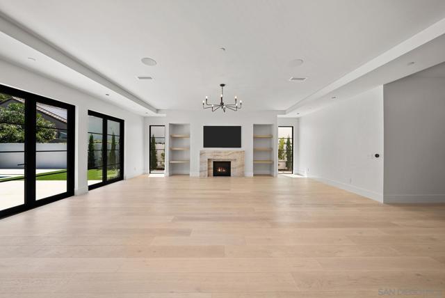 Image 10 of 52 For 2780 James Dr.